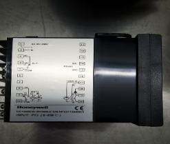 60 Temperature Controller Honeywell DC1040CT-301-000B-E