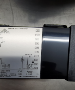 63 Temperature Controller FY900-301-000-E